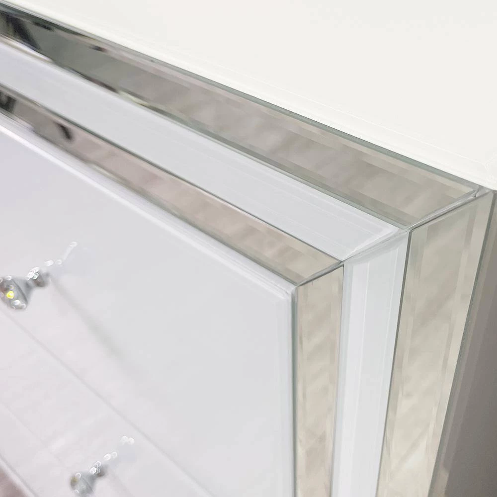 41.3"L x17.7"W x35.2"H White GlassThree-Drawer Locker Cabinet by Aoibox 8 41.3"L x17.7"W x35.2"H White GlassThree-Drawer Locker Cabinet by Aoibox - Image 8